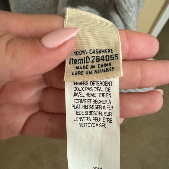 XL LL Bean Grey Cashmere Sweater - Picture 2 of 8
